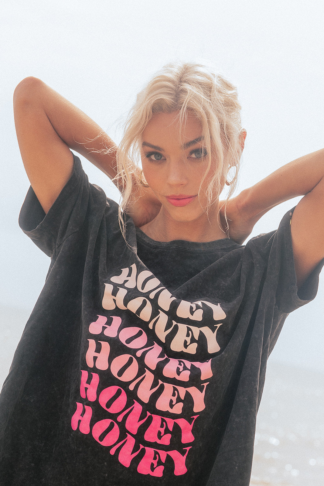 Honey Beach Tee